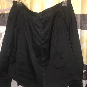 Black Express off shoulder top size M.NWT